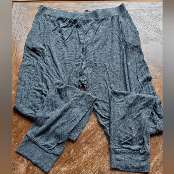 Super Light and Comfy Gray Tahari Joggers!!! - Picture 5 of 9